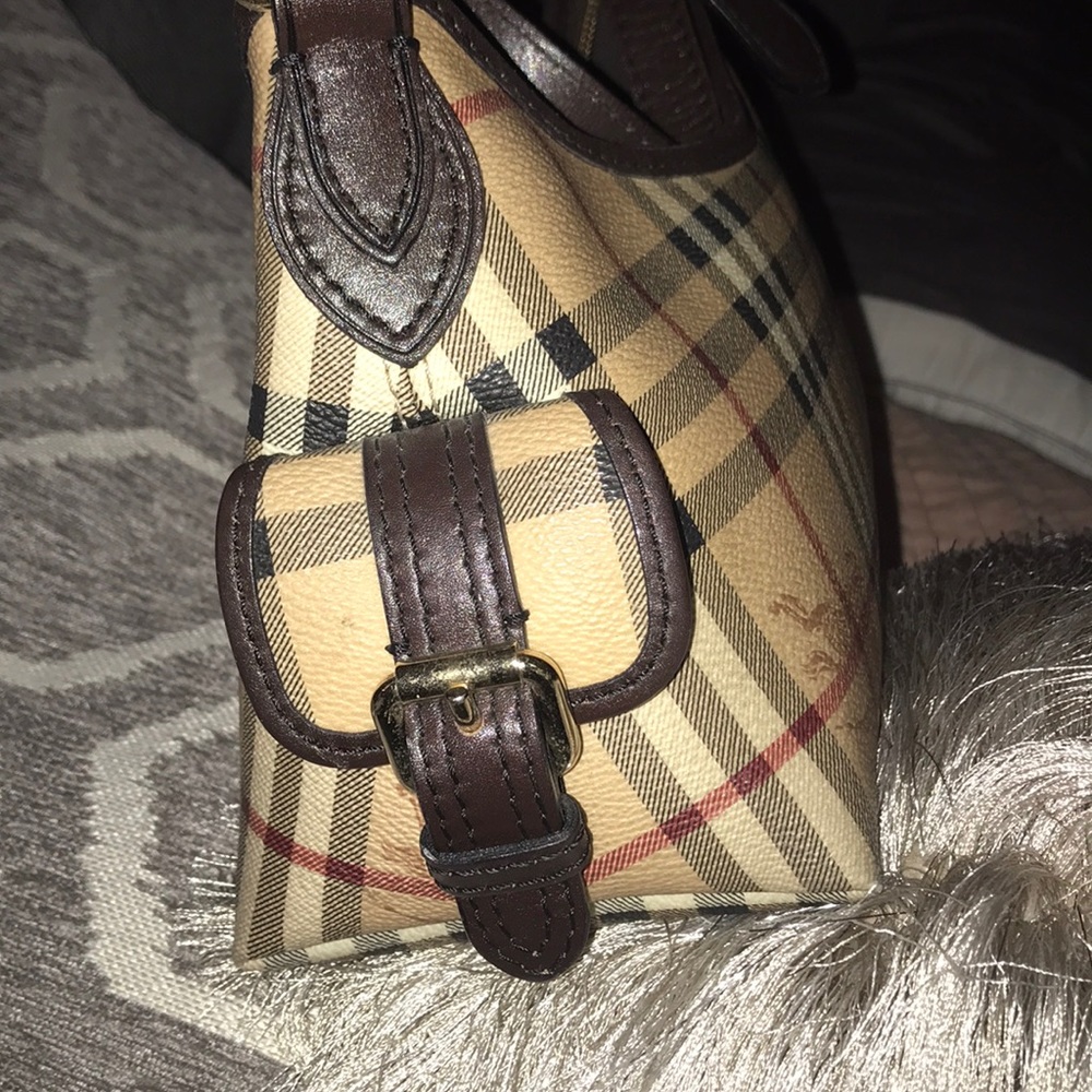 🚨 authentic🚨Burberry bag - Picture 3 of 8